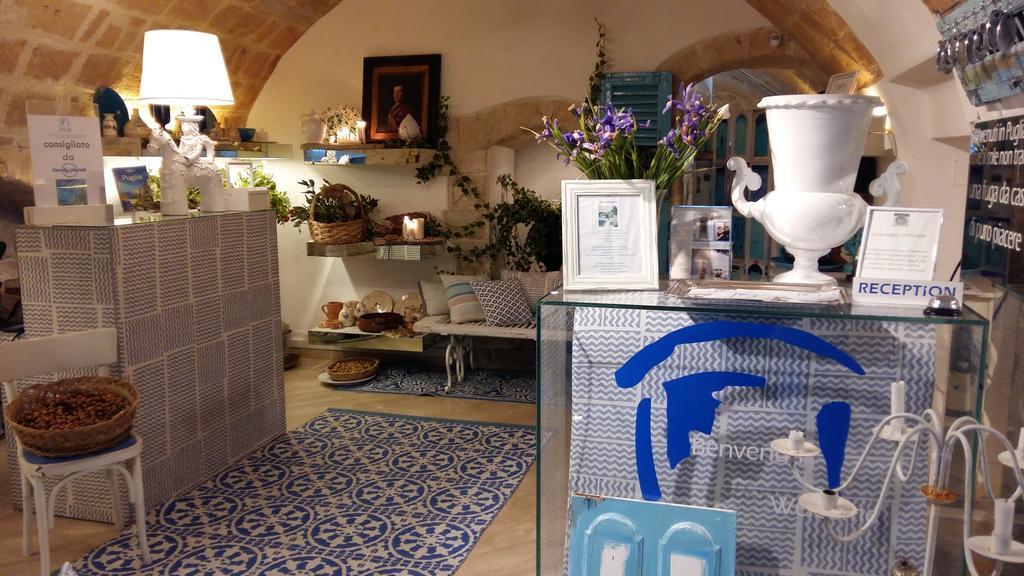 Portadamare Bed and Breakfast Trani Exteriör bild