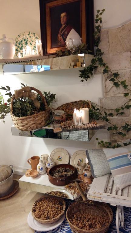 Portadamare Bed and Breakfast Trani Exteriör bild