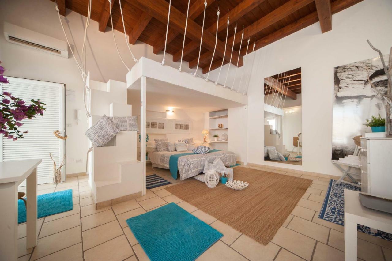 Portadamare Bed and Breakfast Trani Exteriör bild